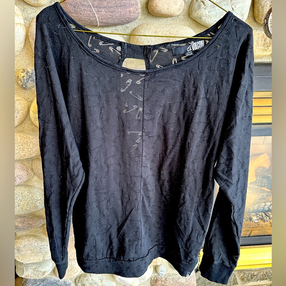 Volcom long sleeve shirt